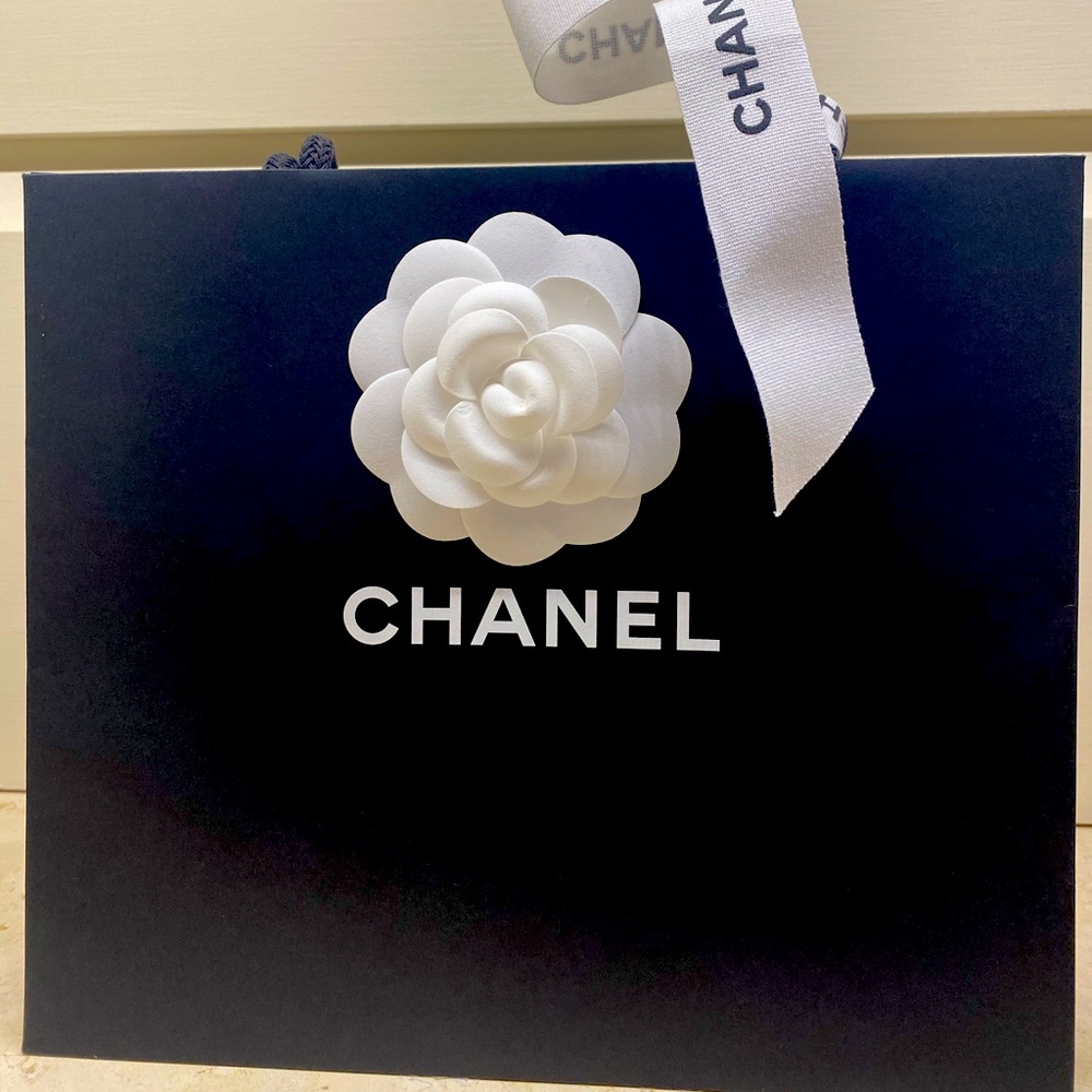 Chanel paper bag
